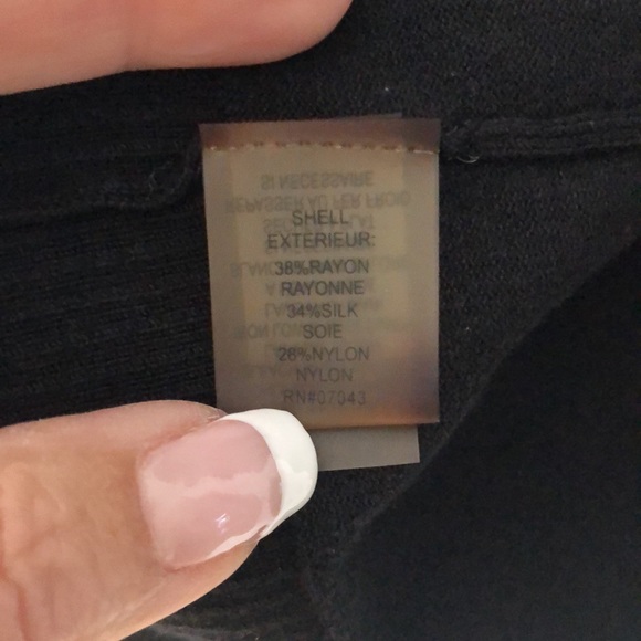 Calvin Kline Cardigan Sweater Black 3/4 sleeves size XL EUC a staple piece - Picture 7 of 8